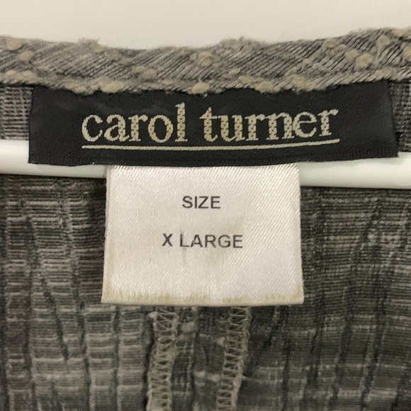 Carol Turner V Neck tunic, size X-Large plus size good condition long flare - Picture 2 of 7